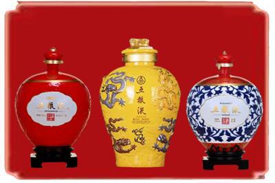 聊城烟酒回收五粮液各种摆件.jpg